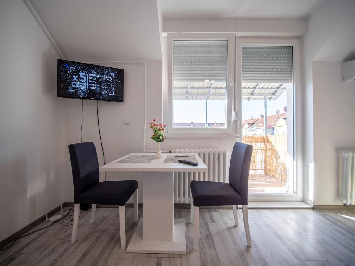 Apartman Sara Apartman Újvidék Kültér fotó